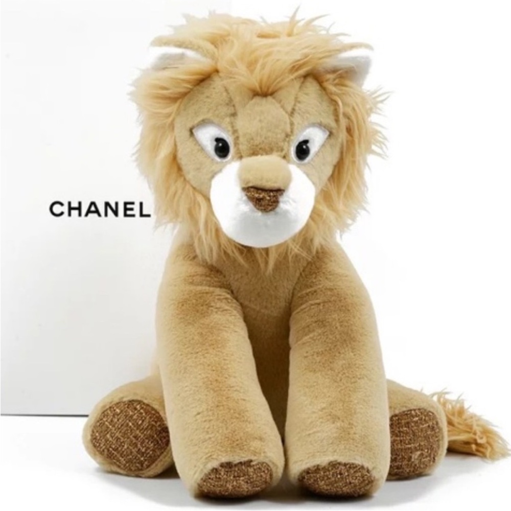 Chanel Crush the Lion